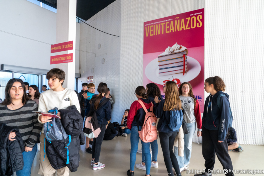 Arrancan las votaciones de los Premios Mandarache y Hache 2025