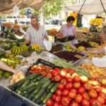 Los mercadillos municipales abrirán esta Semana Santa en su horario habitual Los mercadillos municipales abrirán esta Semana Santa en su horario habitual