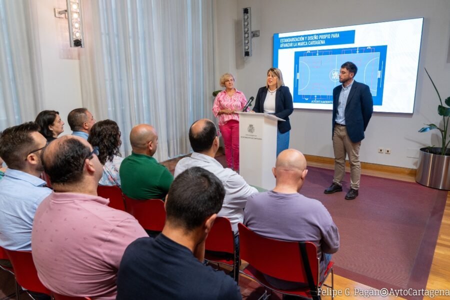 Adjudicada la reforma de seis pistas polideportivas del plan de mejora de instalaciones municipales