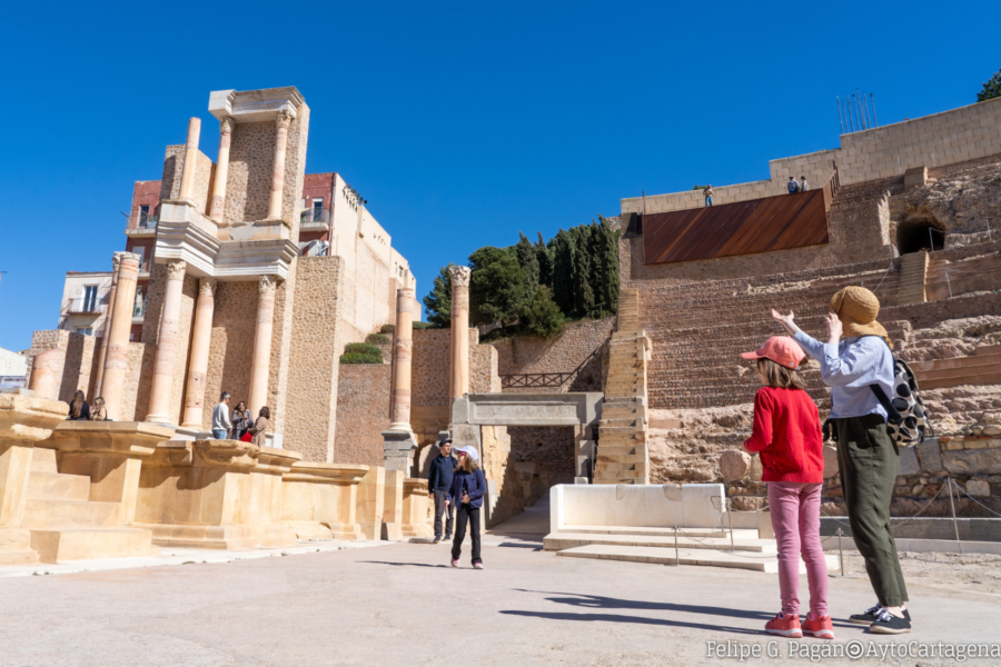 El Museo del Teatro Romano amplía su horario en Semana Santa y realiza una jornada de puertas abiertas el Viernes de Dolores El Museo del Teatro Romano amplía su horario en Semana Santa y realiza una jornada de puertas abiertas el Viernes de Dolores