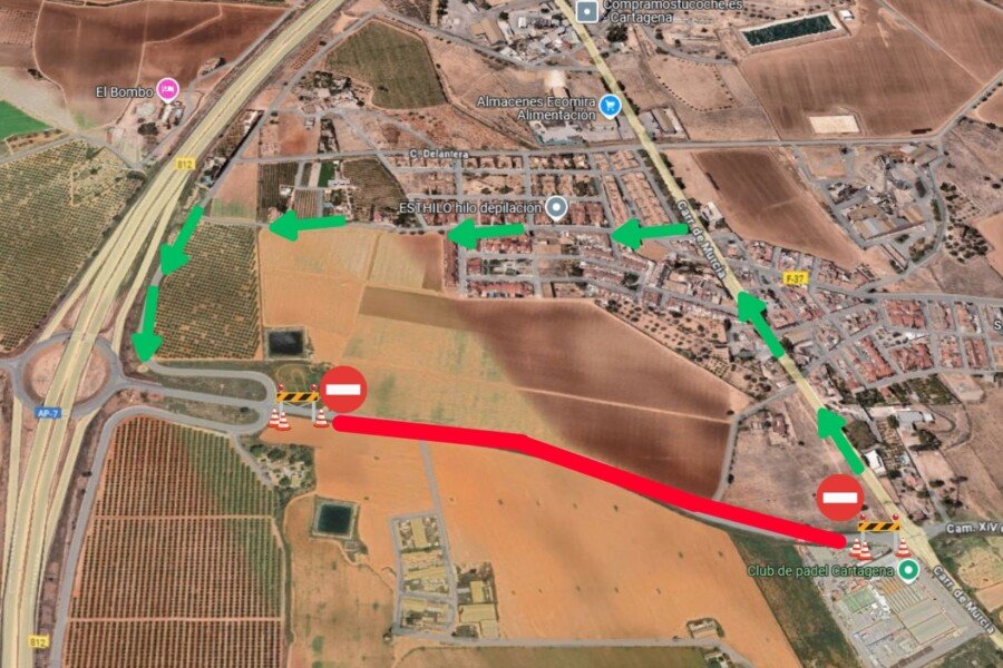 El Ayuntamiento inicia los arreglos del tramo del Camino del Sifón en Santa Ana