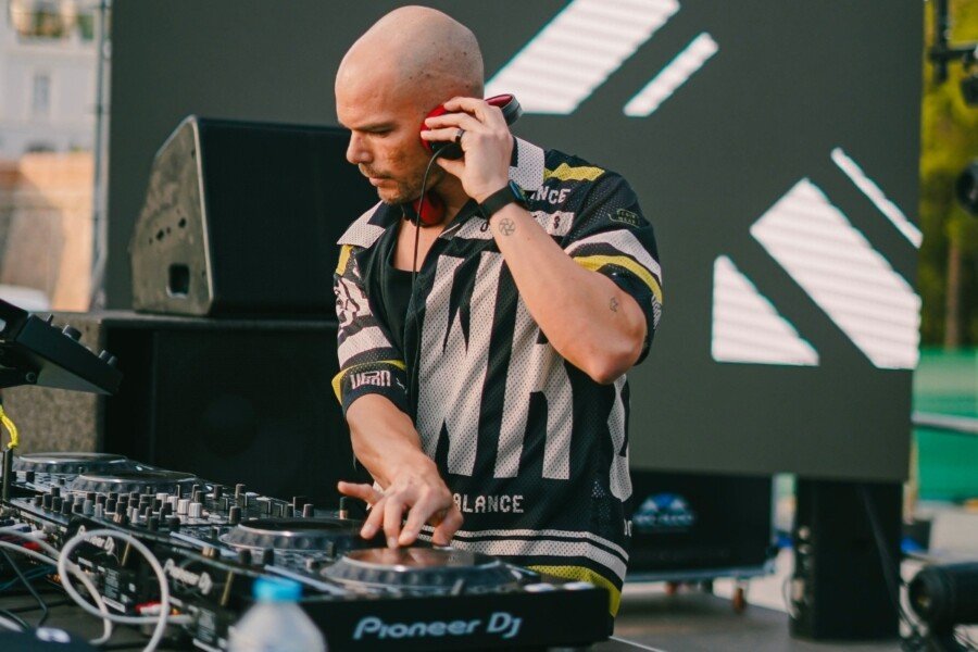 El concurso Djing del Ayuntamiento de Cartagena premia con 1.000 euros al mejor dj de toda España El concurso Djing del Ayuntamiento de Cartagena premia con 1.000 euros al mejor dj de toda España