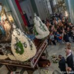 La Alcaldesa entrega a la Piedad la toalla conmemorativa de su Centenario