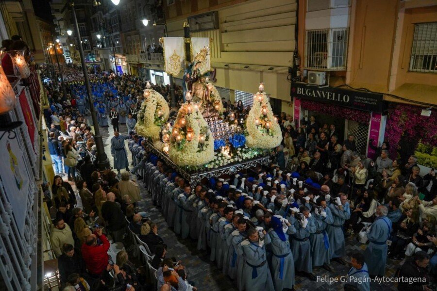 Cartagena sale a la calle para manifestar su fervor por la Piedad Cartagena sale a la calle para manifestar su fervor por la Piedad
