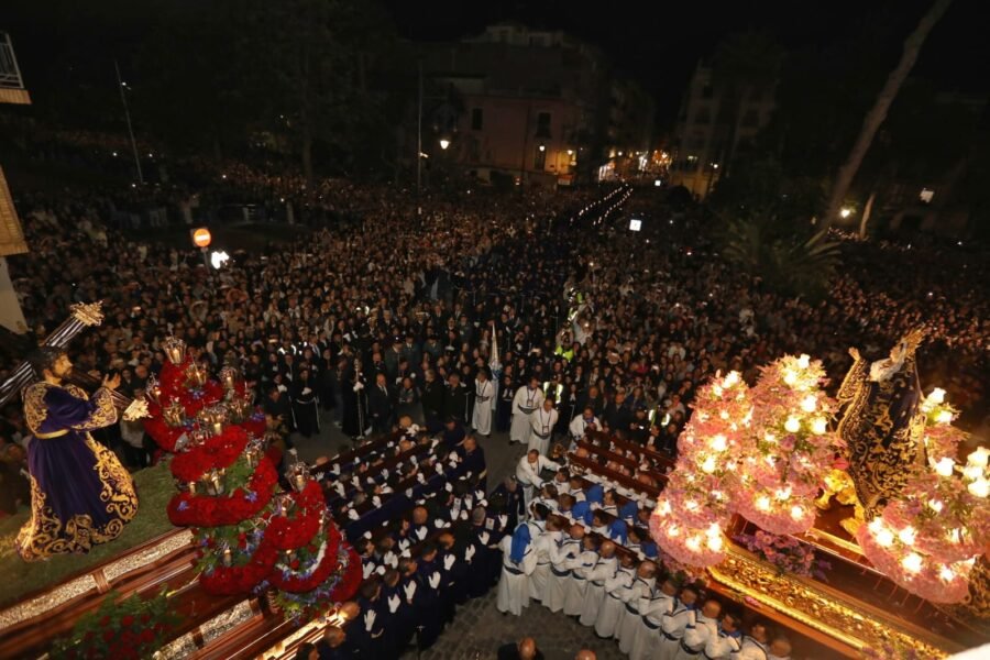 La Semana Santa de Cartagena vibra en la madrugada con el Encuentro