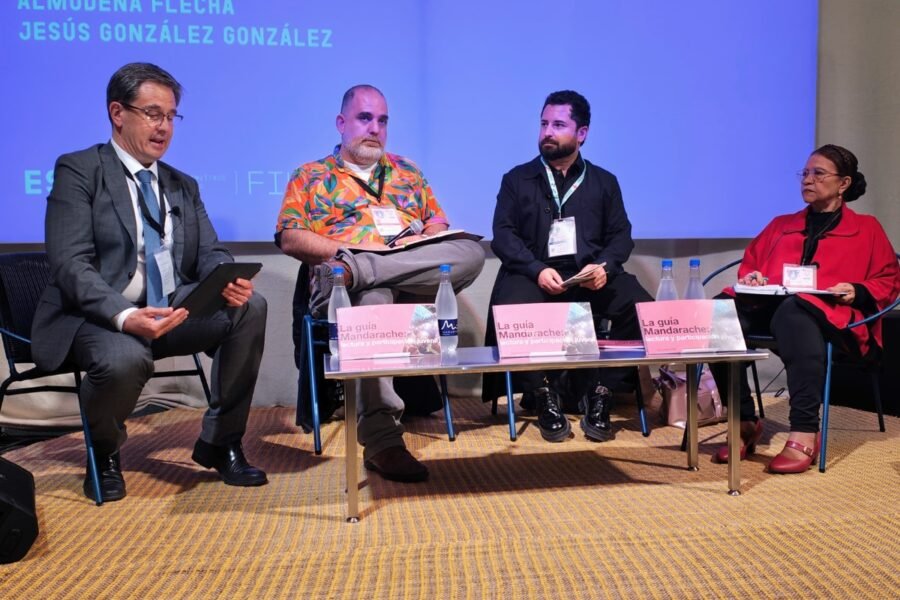 ‘La guía Mandarache: lectura y participación juvenil’ se presenta en Bogotá como modelo de referencia internacional en lectura juvenil ‘La guía Mandarache: lectura y participación juvenil’ se presenta en Bogotá como modelo de referencia internacional en lectura juvenil