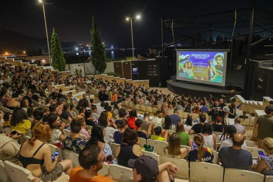 Superhéroes y clásicos Disney protagonizarán la Ficcmoteca de verano en el Parque Torres
