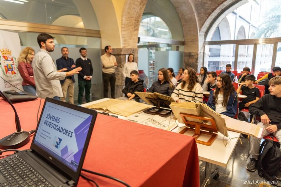 Visita guiada al Archivo Municipal de Cartagena el martes 3 de junio