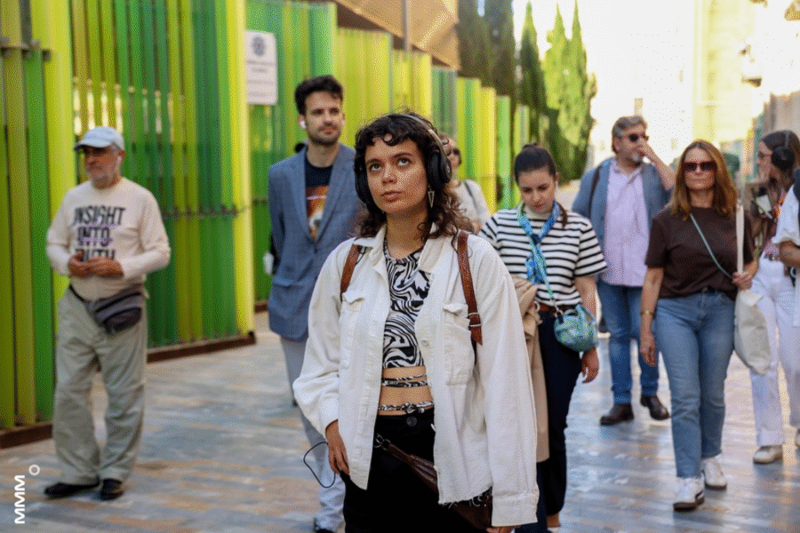 Cartagena despide Mucho Más Mayo con una audioguía inmersiva y la poesía de Laura SAM