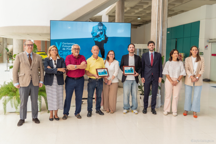 Germán Caballero y José Manuel Villagordo, ganadores del regreso del premio nacional de fotoperiodismo Carlos Gallego