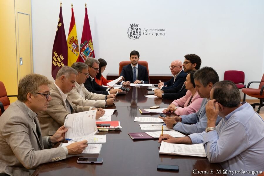 El Ayuntamiento de Cartagena comienza el primer trimestre del año con superávit presupuestario y con 6 millones menos de deuda