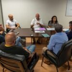 El Ayuntamiento se reúne con vecinos y empresa propietaria de Villas Caravaning para informar sobre la situación del camping El Ayuntamiento se reúne con vecinos y empresa propietaria de Villas Caravaning para informar sobre la situación del camping