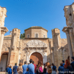 El Ayuntamiento programa para este verano visitas guiadas al Cementerio de Los Remedios, la Catedral Antigua y Cueva Victoria