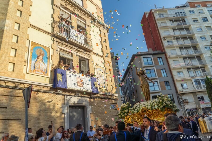 La Cofradía del Resucitado culmina su 80 aniversario con una procesión