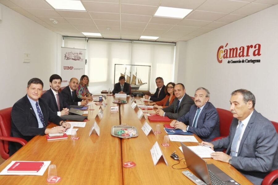 La UIMP refuerza su presencia en Cartagena con la incorporación de la CARM La UIMP refuerza su presencia en Cartagena con la incorporación de la CARM