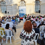 Cartagena Piensa reflexiona a pie de calle con periodistas, escritores y divulgadores Cartagena Piensa reflexiona a pie de calle con periodistas, escritores y divulgadores