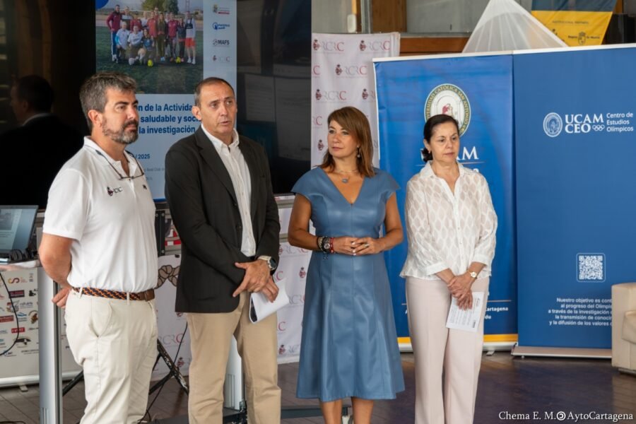 La UCAM y el Ayuntamiento de Cartagena llevan el deporte a mayores y jóvenes vulnerables La UCAM y el Ayuntamiento de Cartagena llevan el deporte a mayores y jóvenes vulnerables