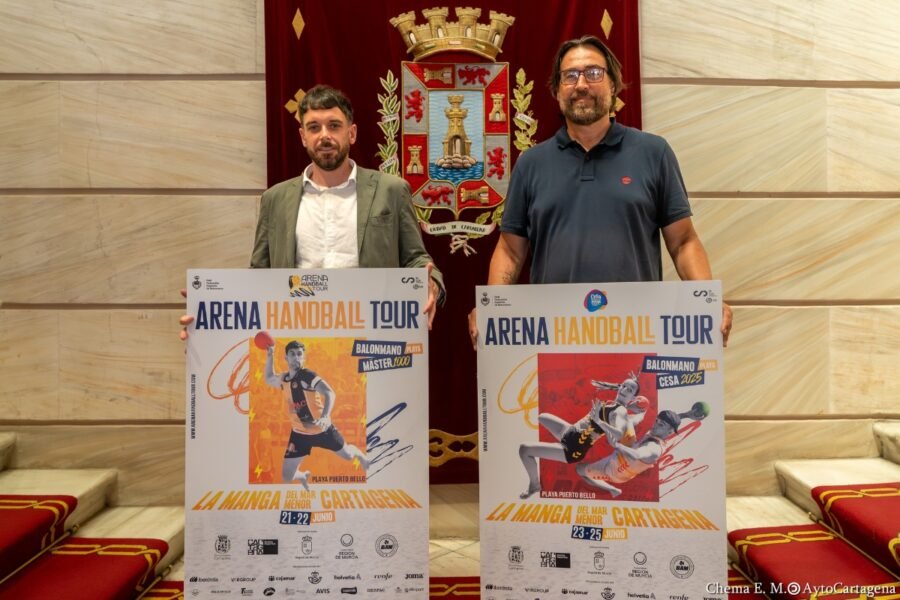 Más de 1.700 deportistas llenan los hoteles de La Manga con los campeonatos de España de Balonmano Playa