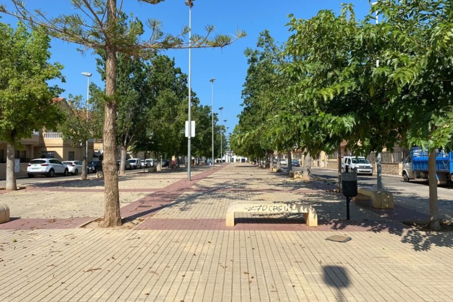 Pozo Estrecho renovará aceras, plazas y alumbrado