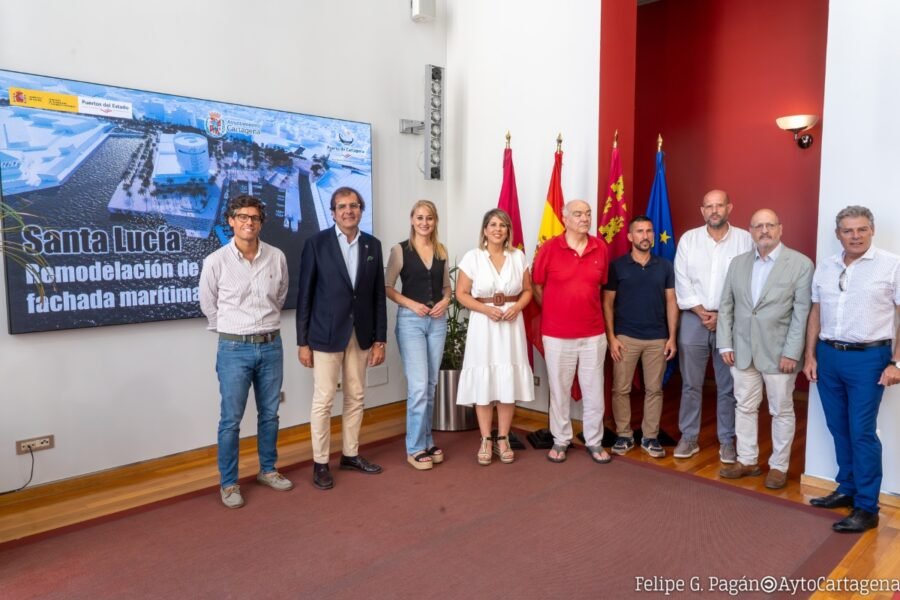 Santa Lucía gana todo su frente marítimo con más de 2 hectáreas de plazas y zonas ajardinadas