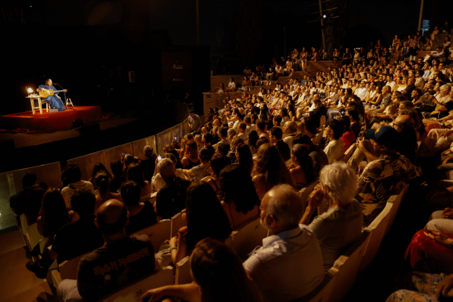 Natalia Lafourcade se adentra hasta la raíz de Cartagena en la apertura de la 30 edición de La Mar de Músicas