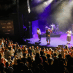 La fuerza del afrobeat de Seun Kuti y Ezra Collective llena de ritmo La Mar de Músicas