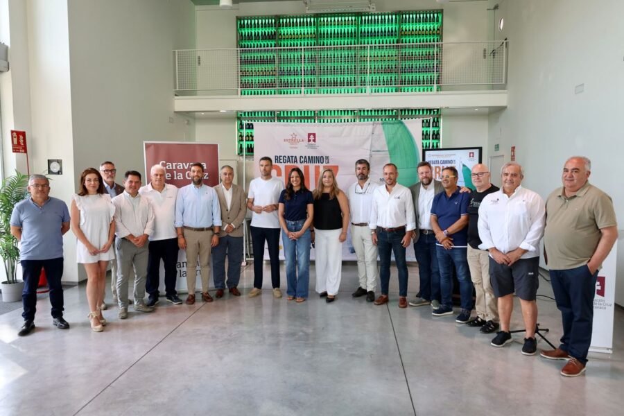 La novena regata ‘Camino de la Cruz. Trofeo Punta Este’ partirá simultáneamente desde Cartagena y Torrevieja