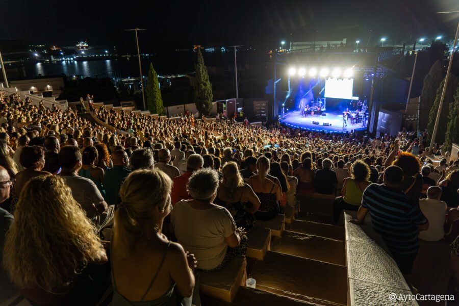 Agosto de conciertos, humor y circo en Cartagena con Noches de Sal: José Mercé, Miguel Campello, Melody, Grison, Jorge Blas y Los Hermanos Aragón