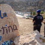 Policía Local intensifica la vigilancia en las zonas costeras para prevenir el consumo de alcohol en la vía pública y la actividad ilegal de aparcacoches Policía Local intensifica la vigilancia en las zonas costeras para prevenir el consumo de alcohol en la vía pública y la actividad ilegal de aparcacoches