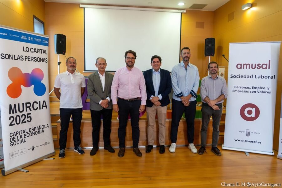 ADLE y AMUSAL unen fuerzas para impulsar la Economía Social y el Emprendimiento en Cartagena ADLE y AMUSAL unen fuerzas para impulsar la Economía Social y el Emprendimiento en Cartagena