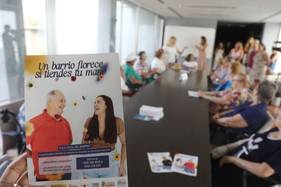 El Ayuntamiento amplía la Escuela de Verano de ‘Vecino de Barrio’ para mayores y pone en marcha la del Casco Histórico