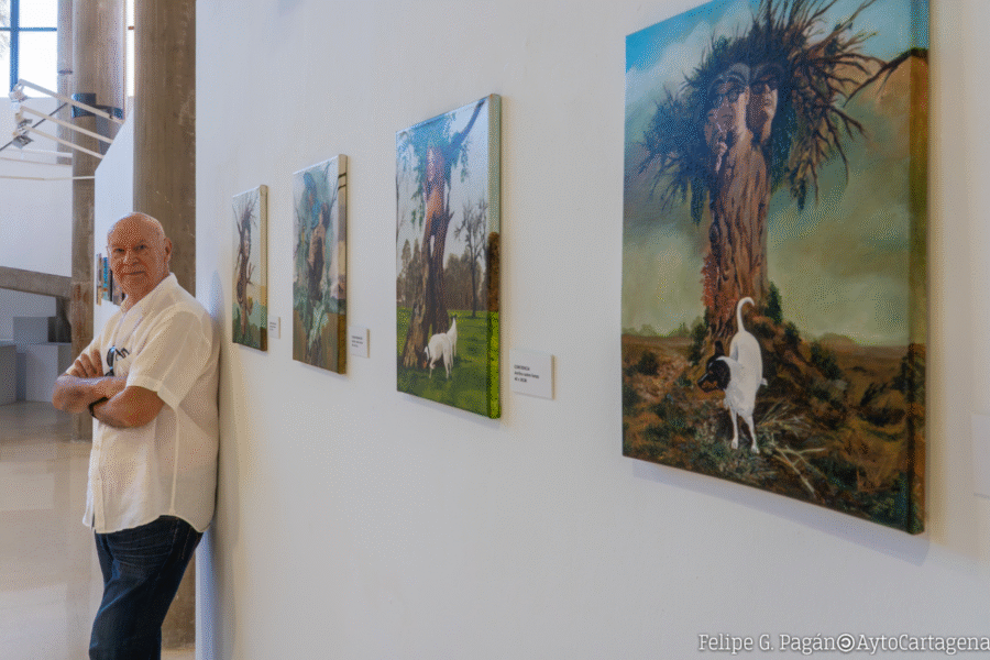 Una exposición en El Luzzy despierta la imaginación del espectador a través del realismo fantástico Una exposición en El Luzzy despierta la imaginación del espectador a través del realismo fantástico