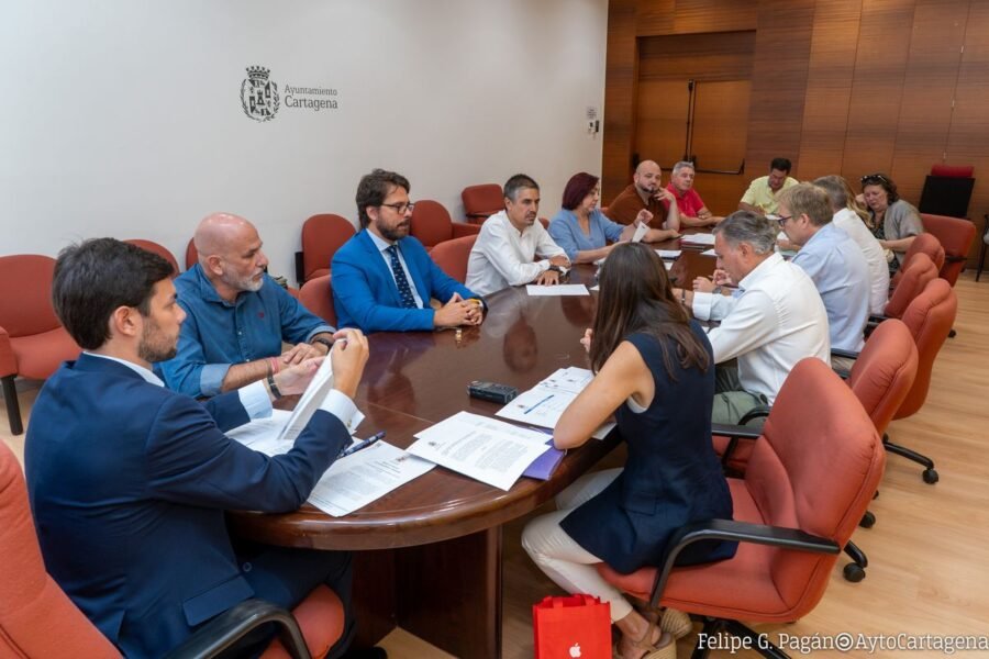 El Ayuntamiento confirma superávit, equilibrio presupuestario y supera el 95% de ejecución de gastos e inversiones en el segundo trimestre del año El Ayuntamiento confirma superávit, equilibrio presupuestario y supera el 95% de ejecución de gastos e inversiones en el segundo trimestre del año