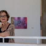 Vicenta Sánchez crea una exposición fotográfica utilizando productos culinarios y cosméticos