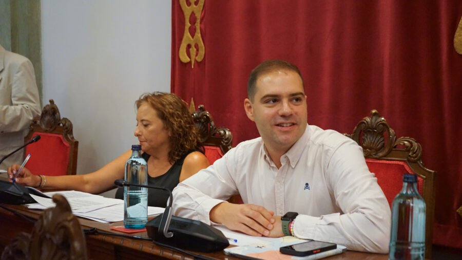 MC: Una deuda por el destierro del CD Algar a Lorca reafirma la incompetencia del gobierno de Arroyo 1 Foto de MC.