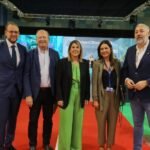 La alcaldesa exige desbloquear la ley que financia los autobuses en la inauguración de Greencities La alcaldesa exige desbloquear la ley que financia los autobuses en la inauguración de Greencities