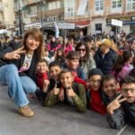 Una marcha multitudinaria conmemora del Día Internacional de los Derechos de la Infancia