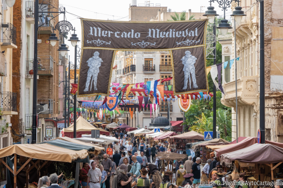 El Mercado Medieval y la clausura del FICC 54 protagonizan la agenda del fin de semana