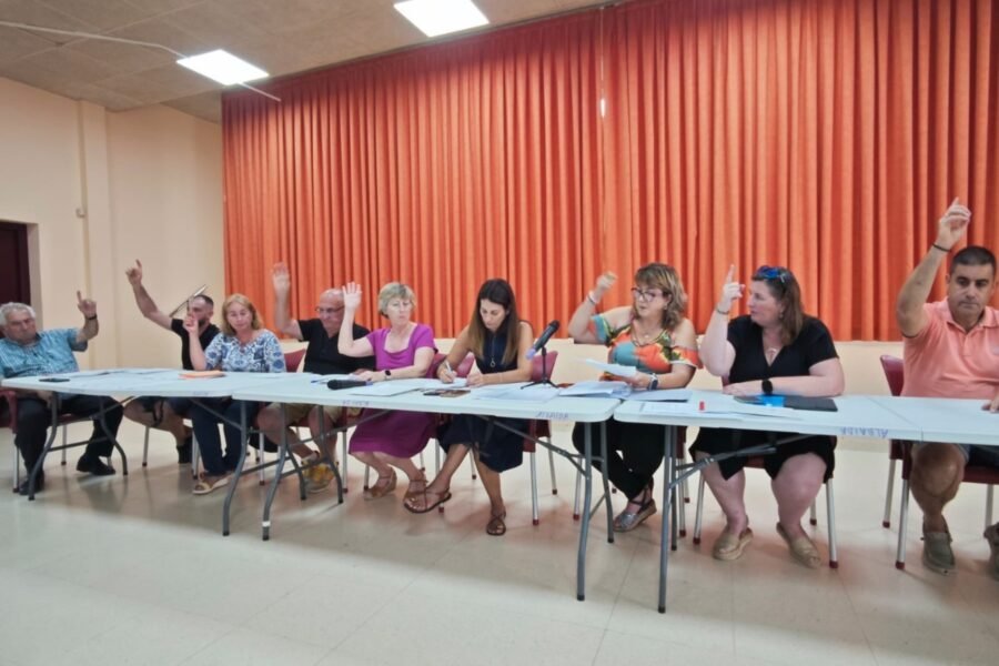 La Junta Municipal de Perín aprueba mociones para mejorar su entorno