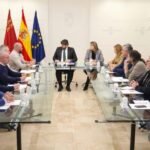 Ayuntamiento y Comunidad refuerzan su respaldo a los trabajadores de Sabic en la defensa del empleo y su futuro laboral