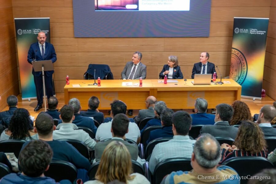 Cartagena acoge una jornada técnico-científica sobre contaminación lumínica