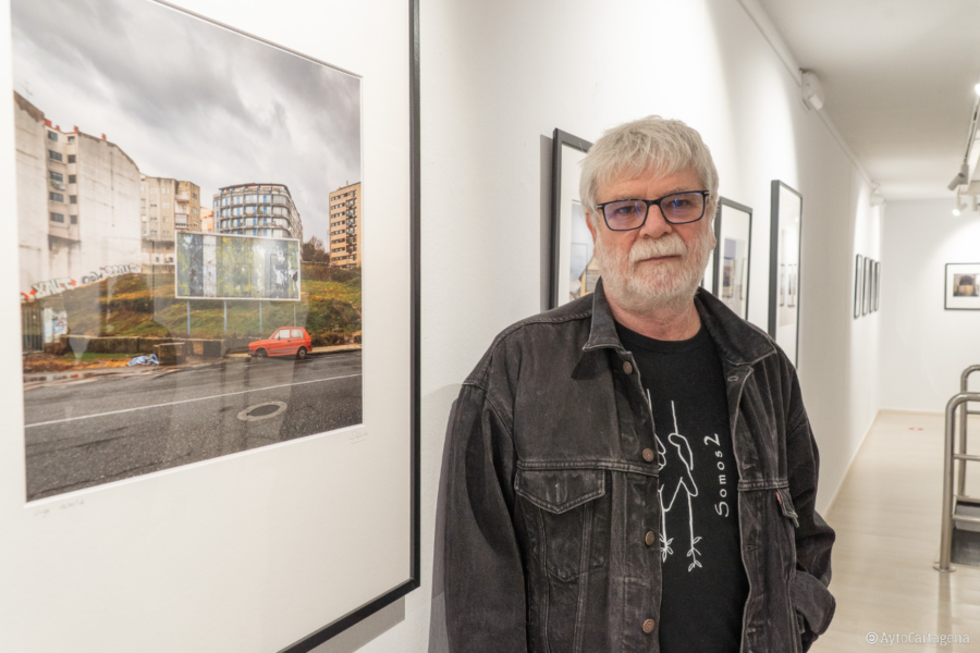 Julio López Saguar invita a Cartagena a mantener 'Conversaciones en silencio' con su exposición en FotoFest