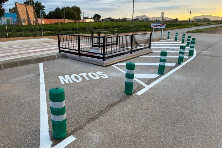Nuevas mejoras en accesibilidad y seguridad vial en los alrededores del colegio de Pozo Estrecho