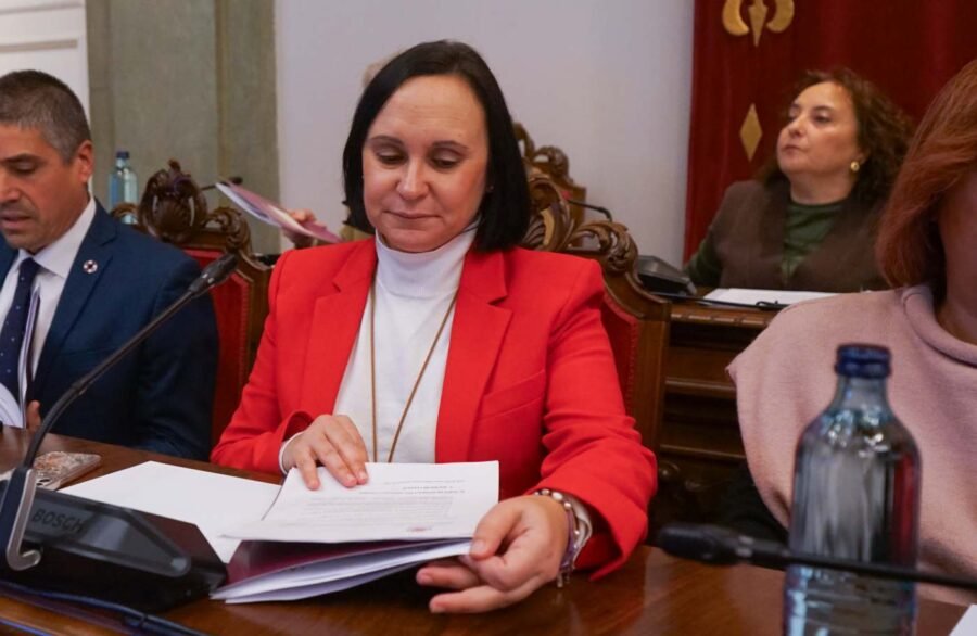 El recibo del impuesto de circulación desmonta la mentira fiscal de Arroyo: han subido los impuestos