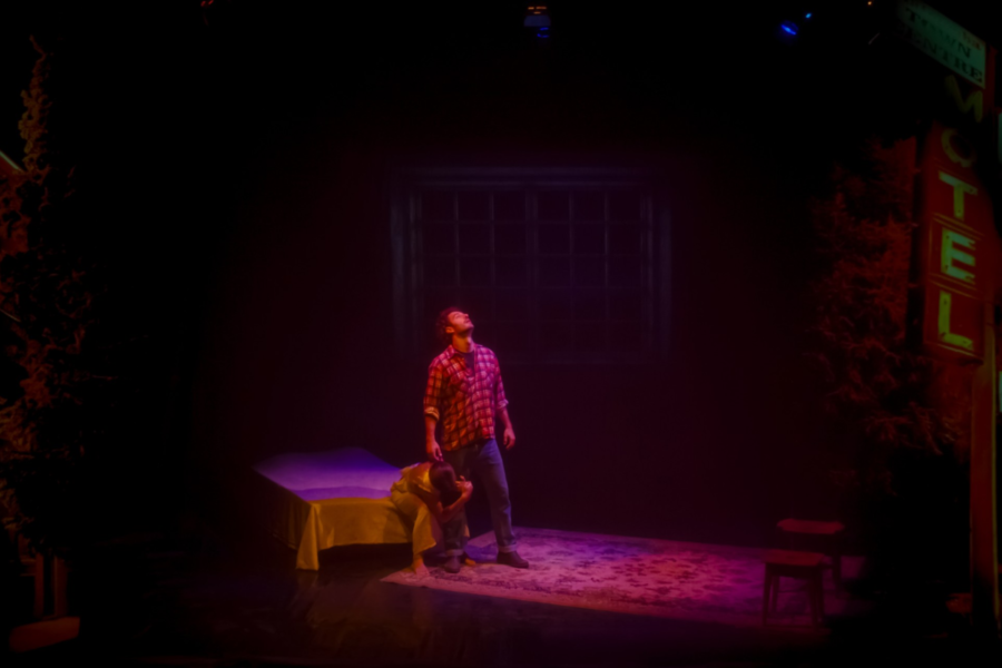 El Teatro Circo Apolo de El Algar acoge este sábado ‘Locos de Amor’, el clásico de Sam Shepard