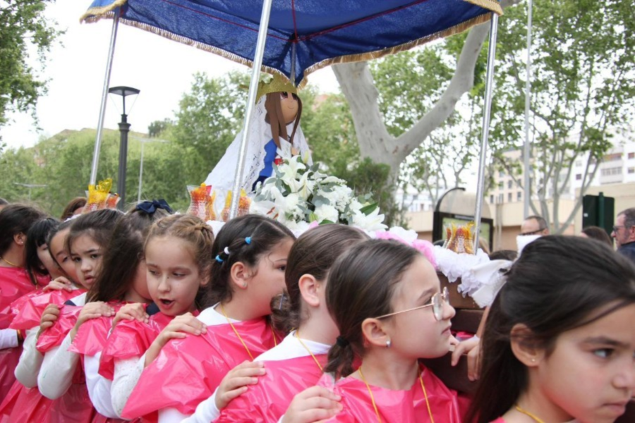 La procesión de los Querubines, el humor de Ángel Martín, teatro o taekwondo marcan la agenda del fin de semana