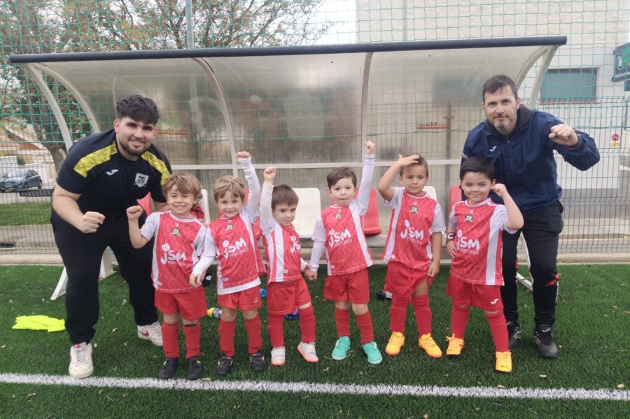 C.D. Santiago de la Ribera F.C. en fase de «oro», Nueva Cartagena FC y A.D. Franciscanos en fase de «plata» y Cartagena F.C. en «bronce» lideran la categoría benjamín «A»