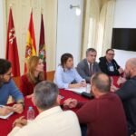 Ayuntamiento y Comunidad blindan su postura junto a los trabajadores de SABIC para garantizar el futuro de la planta de La Aljorra