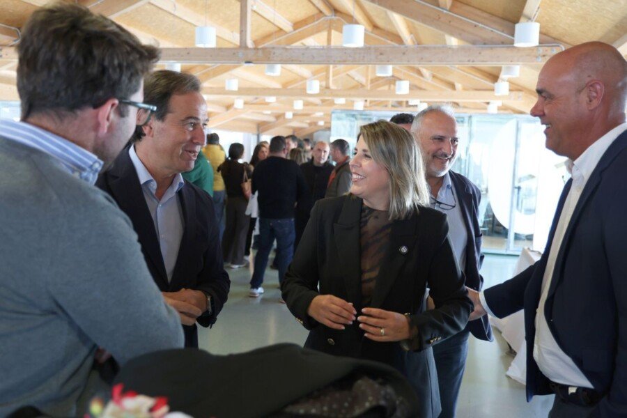 El Ayuntamiento apuesta por la innovación y el uso eficiente del agua como claves del futuro del campo de Cartagena