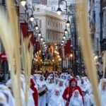 La procesión de la burrica volvió este Domingo de Ramos a recorrer las calles de Cartagena